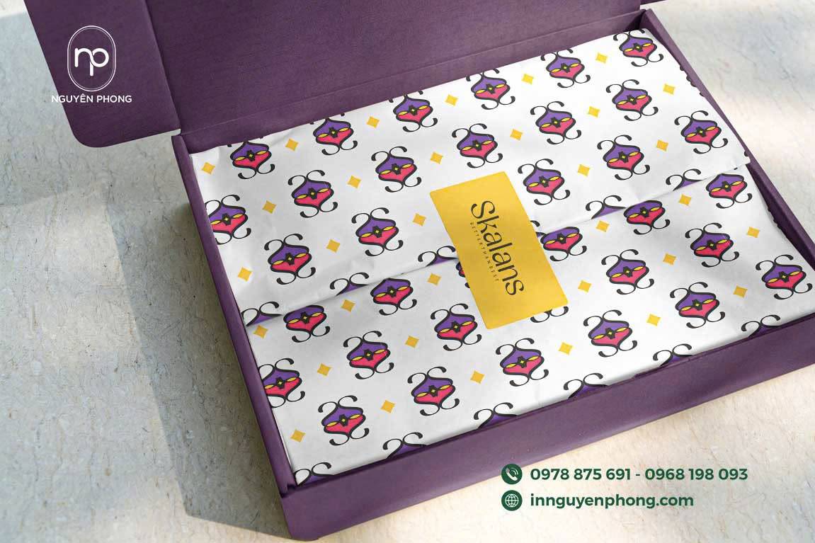 Hộp carton sóng đựng quần áo - Xưởng in Nguyên Phong